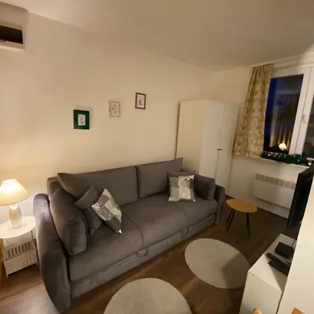 Jang Apartment *